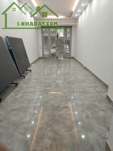 Cho Thuê nhà khu phân lô - Ô TÔ - KD Đầm Trấu, Hai Bà Trưng 50m x 5T giá 23 triệu