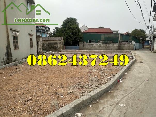 ⭐️Chính chủ bán đất lô góc thổ cư sẵn sổ full tiện ích tại trung tâm Phùng Xá (Mỹ Đức)