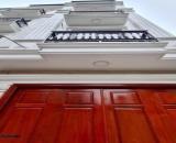 Bán nhà Thụy Khuê - Tây Hồ: Thang máy, ở ngay, ngõ thông, ô tô 7 chỗ vào nhà, kinh doanh.