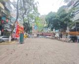 tập thể bắc nghĩa tân,tầng 2- DT 60m giá 4,46 tỷ-full nội thất, ô tô đỗ cầu thang