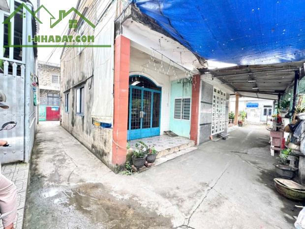 Nhà sổ riêng thổ cư cấp bốn gác lửng 1.5 tỷ/42 m2