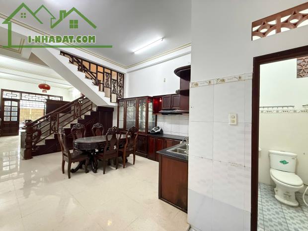 BÁN NHÀ 4 TẦNG VĨNH HẢI, BẮC NHA TRANG – ĐƯỜNG 8M – GIÁ CHỈ 8,9 TỶ - 1
