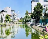 biệt thự sân vườn Ngọc Thụy, 430m x 4 tầng, mặt tiền 11m, ôtô tránh, full thổ cư