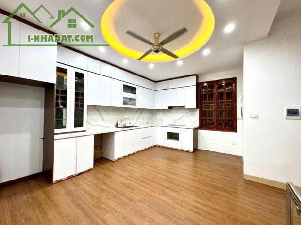 Nhà Xuân Đỉnh, 68m2,6T, thang máy, phân lô, gara 3 oto, view thoáng VV - 2