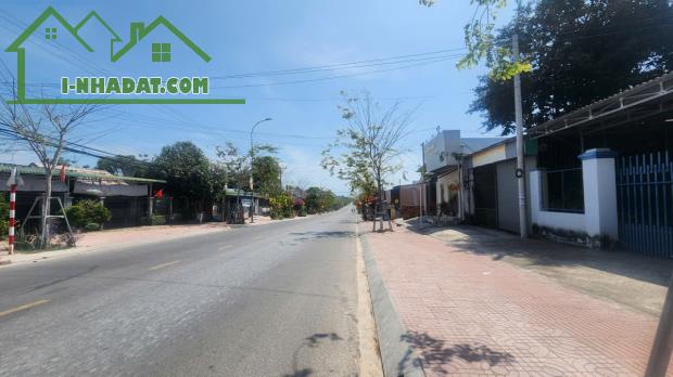 bán nhà mặt tiền ngô quyền, tân an, lagi, bình thuận. 1 trệt 1 lầu, nhà mới, sổ sẵn. - 3