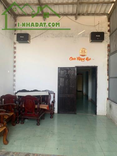 bán đất kèm nhà khu triều cường 3, tân phước, lagi. giáp dự án 577, cách biển 200m. 1 tỷ - 1