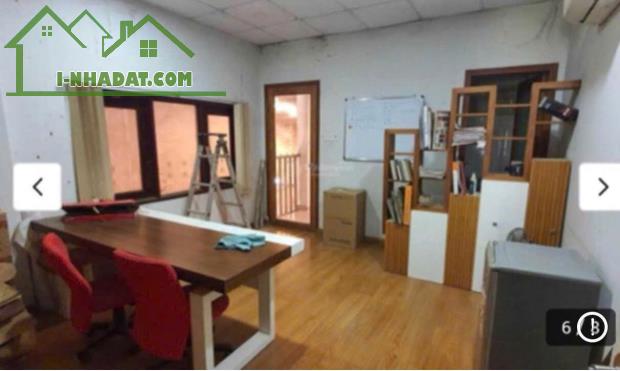 GIÁ TỐT: CHO THUÊ KHO XƯỞNG HÓC MÔN DT: 330M2, MẶT TIỀN 12M, SẴN VP LÀM VIỆC- ĐIỆN 3 PHA - 3