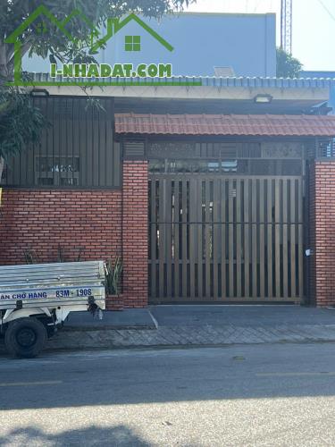 Bán nhà 7m x 14.6m Đường Âu Cơ, LaGi giá rẻ 2.8 tỷ KDC Nguyễn Thái Học