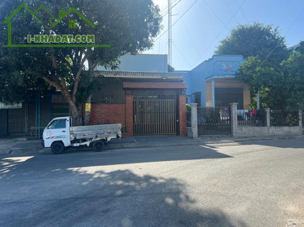 Bán nhà 7m x 14.6m Đường Âu Cơ, LaGi giá rẻ 2.8 tỷ KDC Nguyễn Thái Học - 1