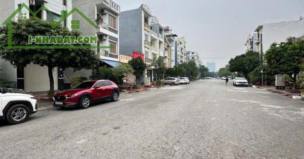 CÓ ĐẤT CÓ NHÀ, Ở, KD, CHO THUÊ, ĐƯỜNG THÔN RỘNG, Ô TÔ TRÁNH, TRUNG TÂM THỊ TRẤN AN LÃO