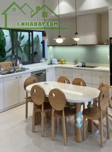 Bán 2 nhà cấp 4 đã hoàn công ngay chợ Tân Trụ dt 100m2, 2pn , 1wc giá 1,1 tỷ / căn - 4