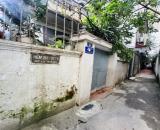 BÁN NHÀ ĐÊ LA THÀNH  DT 24M² 5 TẦNG, NGÕ THOÁNG THẲNG TẮP 100M RA PHỐ, Ở SƯỚNG,.