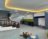 Đức giang - 30 m2 - 5 tầng - ô tô - đỗ công- nhỉnh 7 tỷ