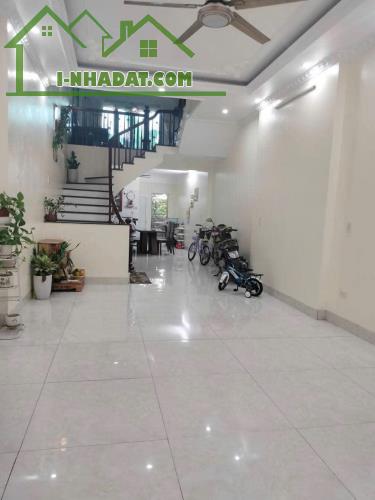 BÁN NHÀ CHÍNH CHỦ TP THÁI BÌNH – Ô TÔ VÀO NHÀ, Ở NGAY