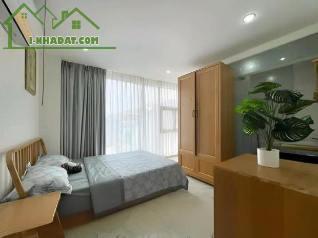 NHÀ MẶT TIỀN TÂN BÌNH - PHƯỜNG 4 CŨ - 50M2, 5 TẦNG, NGANG 4M,  Ô TÔ ĐỖ CỬA, VỊ TRÍ CỰC ĐẸP - 2