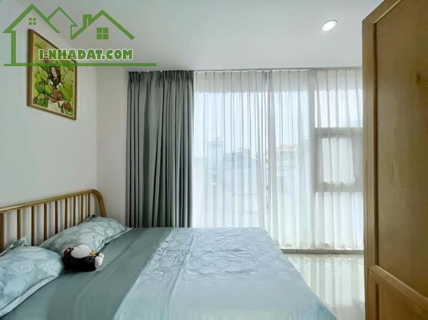 NHÀ MẶT TIỀN TÂN BÌNH - PHƯỜNG 4 CŨ - 50M2, 5 TẦNG, NGANG 4M,  Ô TÔ ĐỖ CỬA, VỊ TRÍ CỰC ĐẸP - 1