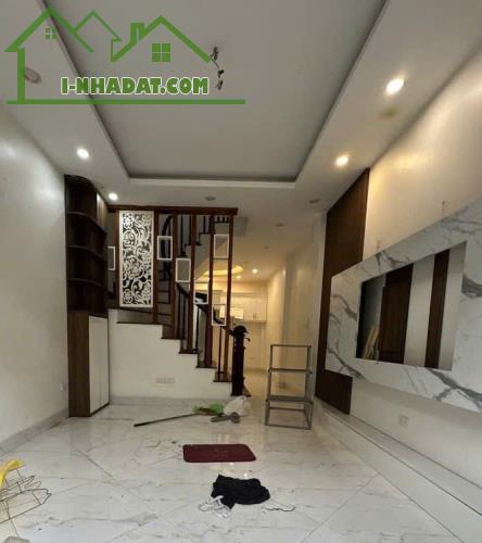BÁN NHÀ CẦU DIỄN 56M² x 5 TẦNG – Ô TÔ ĐỖ CỬA – CÁCH QL32 CHỈ 100M – GIÁ 9 TỶ - 3