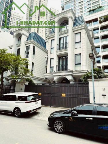 bán biet thự  Đường số 10, Phường Thảo Điền, TP. Hồ Chí Minh