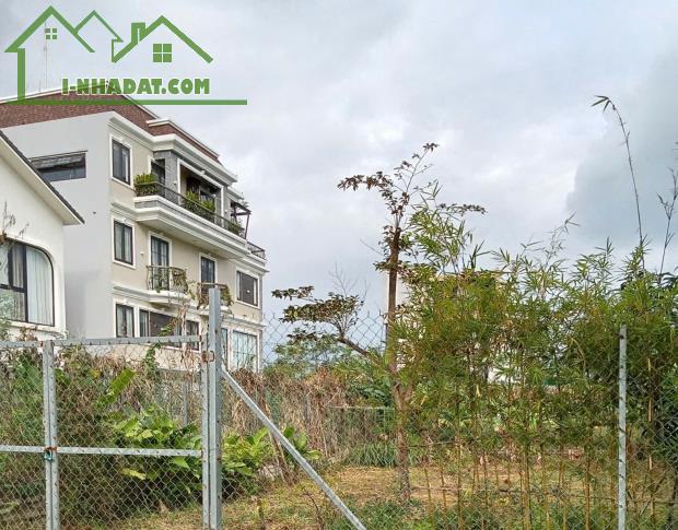 *** SIÊU PHẨM ĐẤT MẶT TIỀN – QUỸ ĐẤT LỚN HIẾM CÓ TẠI SƠN TRÀ , TP ĐÀ NẴNG.
