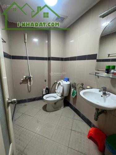 Cho thuê nhà Mạc Thị Bưởi-Hai Bà Trưng, 50m2, 3 tầng, 2 ngủ, 12tr - 4