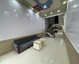 Cho thuê nhà phố Văn Cao, 4 ngủ khép kín, DT: 85m2.