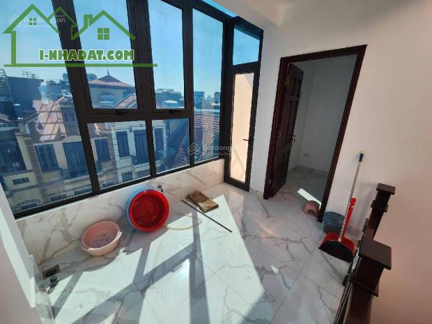 Bán nhà Thi Sách 35m 5 tầng thang máy, gần oto chỉ 12,x tỷ đồng - 3