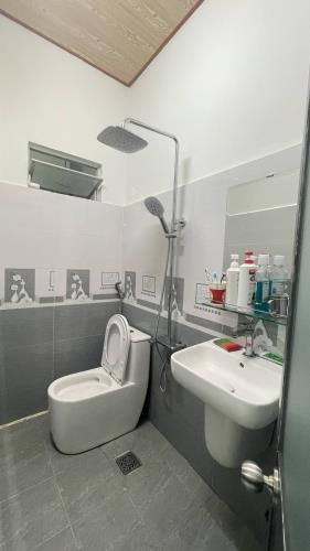 NHÀ 3 TẦNG GẦN BIỂN PHƯỜNG VĨNH HÒA, BẮC NHA TRANG – GIÁ CHỈ 6 TỶ - 5