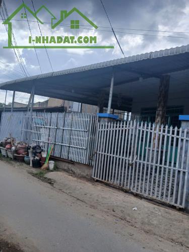 Nhà BÁN TẠP HÓA, có chỗ để xe 7 chỗ, gần cầu An Hóa, Rộng 174m2, full thổ cư. - 3