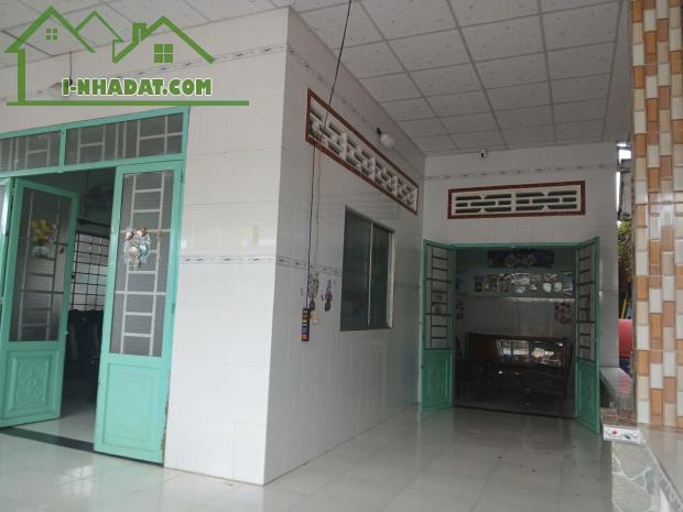 Nhà BÁN TẠP HÓA, có chỗ để xe 7 chỗ, gần cầu An Hóa, Rộng 174m2, full thổ cư. - 2