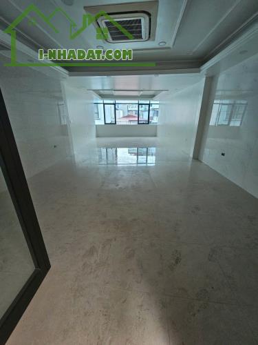 Bán nhà phố Thái Hà, DT 121m, 6 tầng, MT 5.5m, giá 46 tỷ, ngõ 5m. - 1