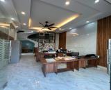 Cho thuê nguyên căn lô góc Văn Cao, 4 p.ngủ (55m2).