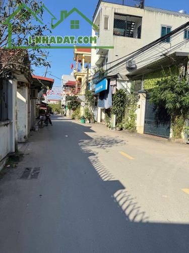 CC CẦN BÁN CĂN NHÀ CẤP 4 NGỌC TẢO,PHÚC THỌ, HÀ NỘI.
DIỆN TÍCH 72M CÁCH , ĐƯỜNG 32. - 1