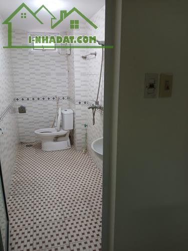 Cho thuê cửa hàng tại chợ Xa La – giáp đường Đôi vị trí cực đẹp – khu đô thị Xa La