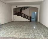 Cần cho thuê nhà 55m2 x 3 tầng ngay ngã 3 Xa La, Hà Đông
