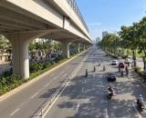 Cho thuê nhà đường Phạm Văn Đồng Cầu Giấy, 1458m2 sử dụng, mặt tiền 50m