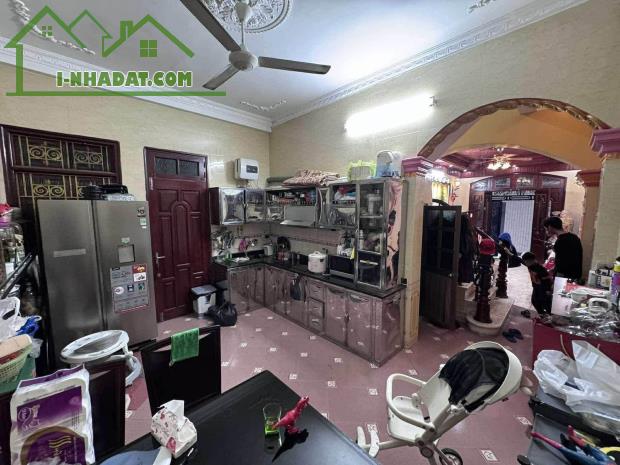 NHÀ ĐẸP PHỐ VIP LÁNG HẠ – 61,5M² – MT 4M – 4 TẦNG + TUM – Ô TÔ DỪNG ĐỖ – GẦN PHỐ – TRUNG - 1