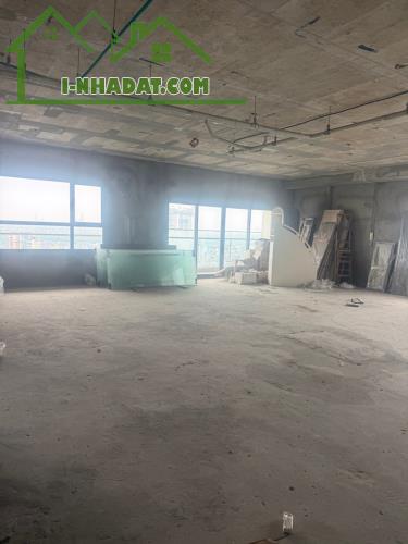 Căn hộ Penhouse 360 Nguyễn Văn Cừ 475m nhà xây thô - 1