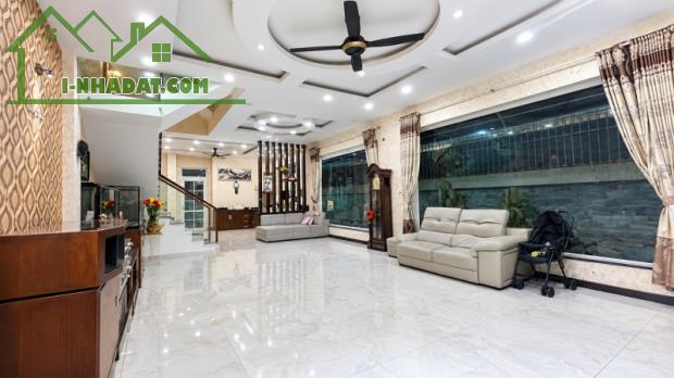 BIỆT THỰ VIP - PHƯỚC LONG B - 2402M2 - CHỈ 21 TỶ TL - GIÁ CỰC TỐT - 4