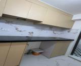 Cho thuê căn hộ tập thể 40m2 - 2 ngủ -   phố Bùi Ngọc Dương giá 7tr5