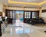 Gấp bán nhà Thủ Đức, 4 tầng, dt 120m2, thông MT Quang Trung.