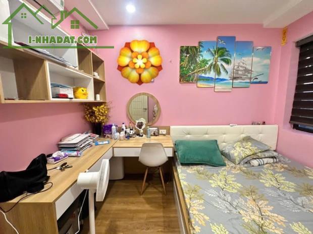 Bán Chung Cư Nguyễn Văn Cừ, Long Biên 68m2, chỉ 4,65 tỷ (Cần Gấp) - 1