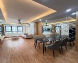 Chủ nhà cần bán gấp căn hộ chung cư Thái Hà 70m2, 2 ngủ, full nội thất