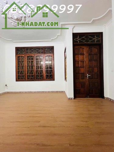 CHÍNH CHỦ GỬI BÁN NHÀ PHỐ NGUYỄN CHÍ THANH – ĐỐNG ĐA 5 TẦNG, MẶT TIỀN 6M, GARA 7 CHỖ, - 2