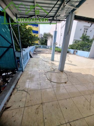 Cho thuê Biệt thự sân vườn 306 Nguyễn Trọng Tuyển, P1, Quận Tân Bình - 2