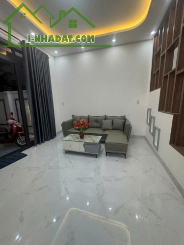 Nhà 2 tầng Đẹp Rực rỡ. MẶT TIỀN Đường Nhựa, Ngay Kênh Nổi. Tân Mỹ Chánh . Mỹ Tho. - 5