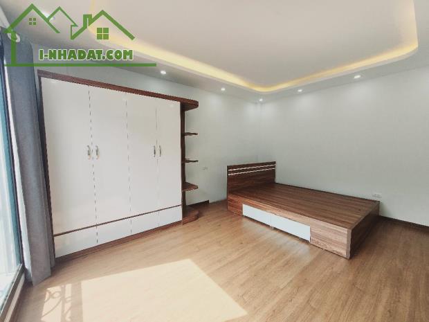 Bán nhà Văn Hội, 45m2,lô góc, 5 tầng, dân xây, oto 30m 8 tỷ hơn - 1