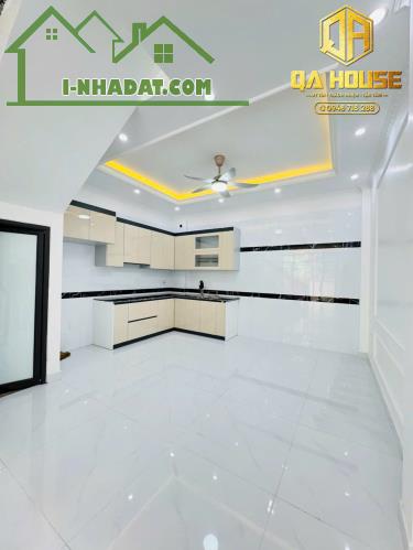Siêu phẩm nhà 4 tầng xây mới độc lập tại phố Phương Lưu - Hải An - 2
