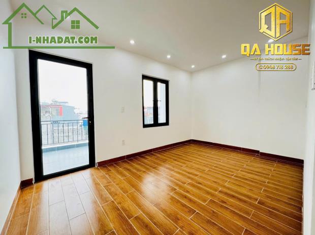 Siêu phẩm nhà 4 tầng xây mới độc lập tại phố Phương Lưu - Hải An