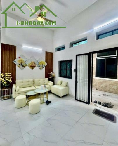 🌞 NHÀ ĐẸP Ở LUÔN NGUYỄN CHÍNH 6,55 TỶ/ 33M2/ 4 TẦNG/ MT3,4M - GẦN PHỐ, GẦN Ô TÔ.