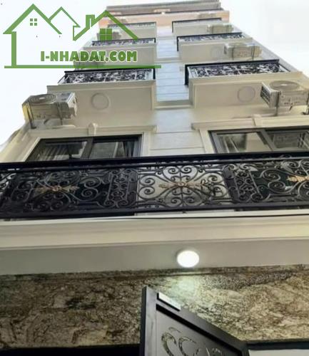 BÁN TÒA CCMN DÒNG TIỀN CỰC ĐỈNH NGUYỄN NGỌC NẠI, HN DT 145m2 x 8T, TM. DT 2 TỶ/NĂM